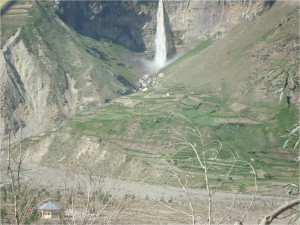 Waterfall on the way to Keylong