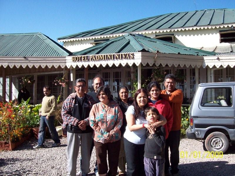 my-family-wife-son-and-his-family-and-nephew-and-his-family-against-the-padmini-niwas-on-the-1st-jan-2009