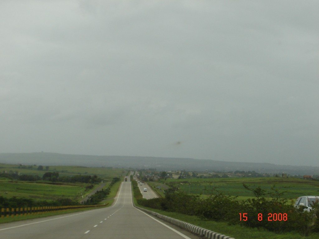 National Highway Number - 4 (heading towards Pune)