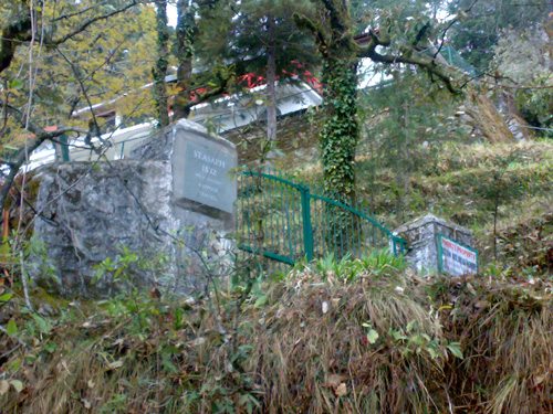 image-12-an-old-house-near-lal-tibba