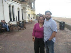 With Neil Promenade background