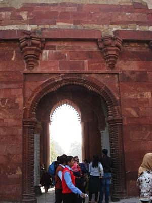 Alai Darwaza