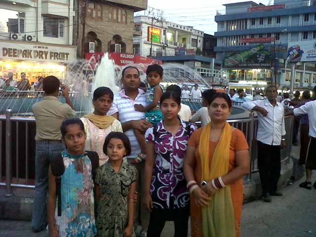 हम सभी का ग्रुप फोटो