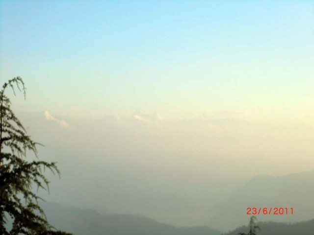 Can you spot some peaks. Look hard. Panchachuli. 