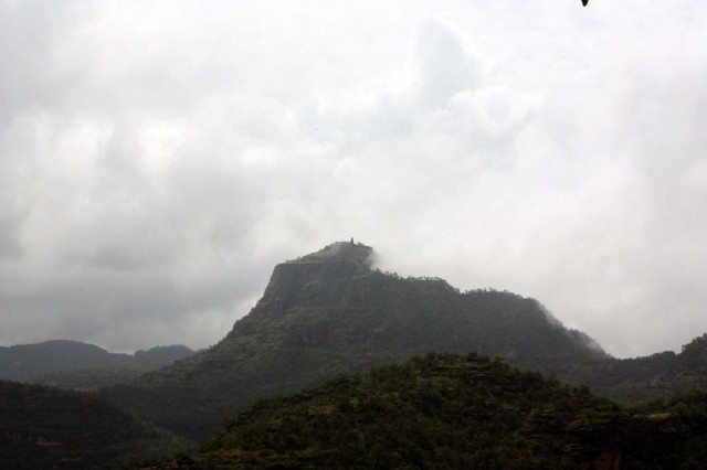 Misty hills from Priyadarshini view point