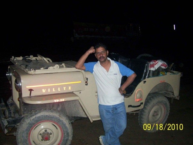 3 Strike a pose for FB