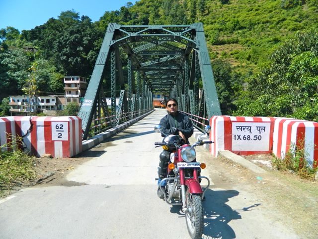 8-at-saryu-bridge