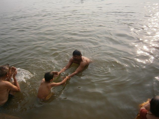 गंगा स्नान 