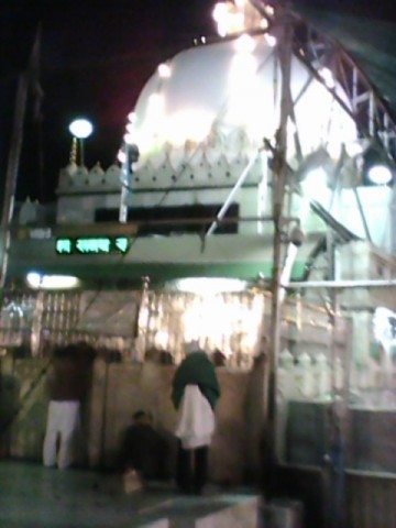 Another view of the revered Dargah.