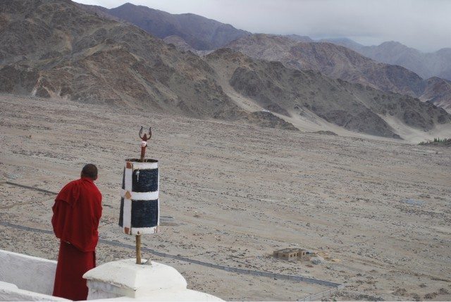  छत से बाएँ ओर का नज़ारा।