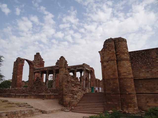 Iltutmish's Colonnade - South Gate
