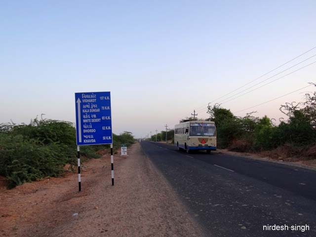 Kutch - On the Way to Kalo Dungar