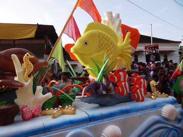 Another Nature themed float