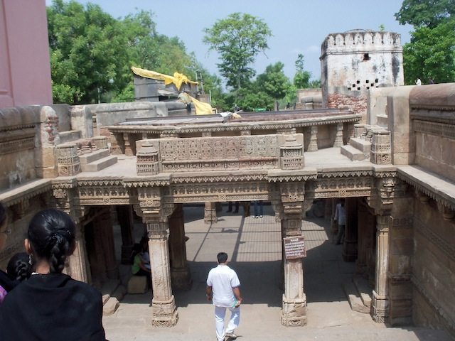 Dhoop chhaon ka khel