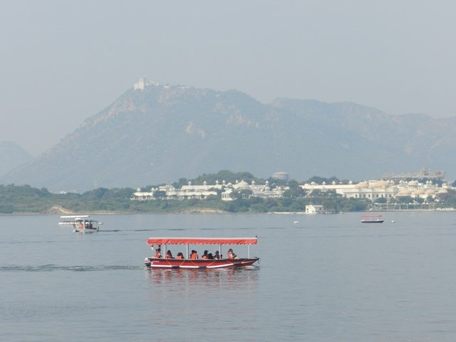 Boating in Pichola Lake