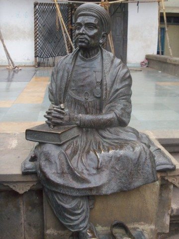 Statue of kavi Dalpat Ram Ji outside his house
