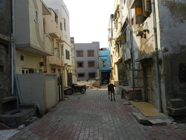 Lane to Parental House of Baa