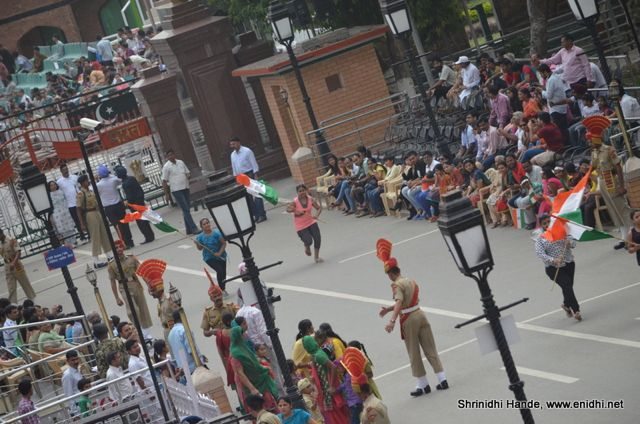girls running across