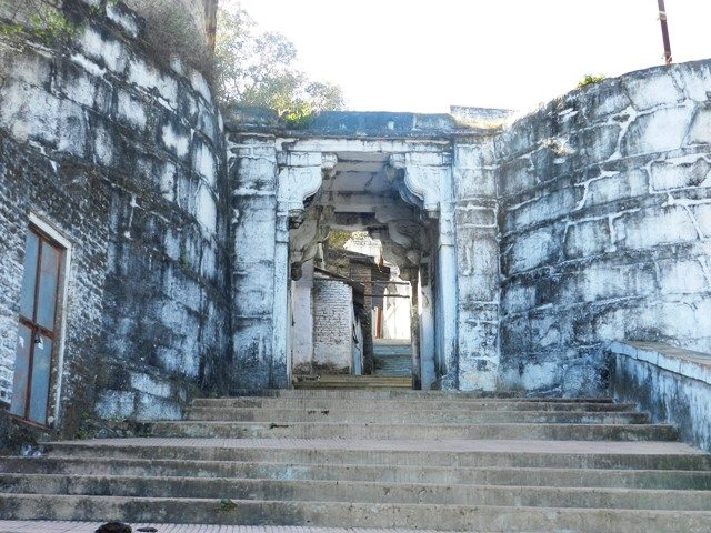 Way to Achalgarh Jain Temple
