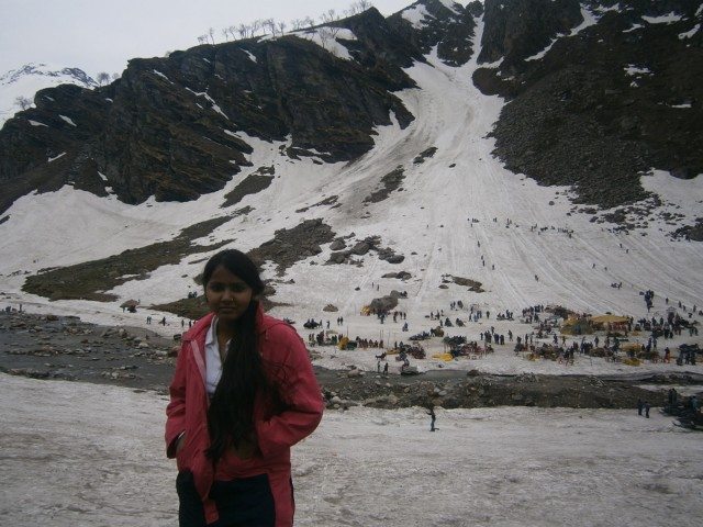 बाय बाय स्नो 