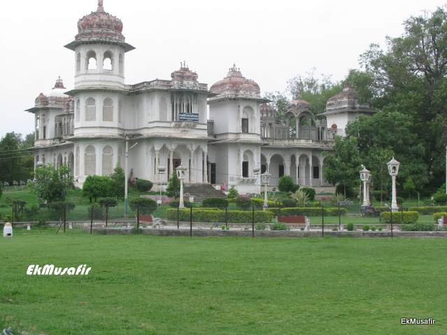Victoria Hall at Gulab Bagh.