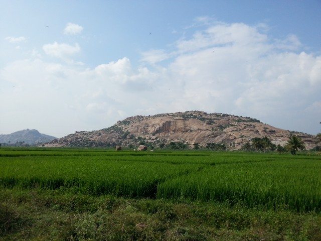 The drive to Anegundi