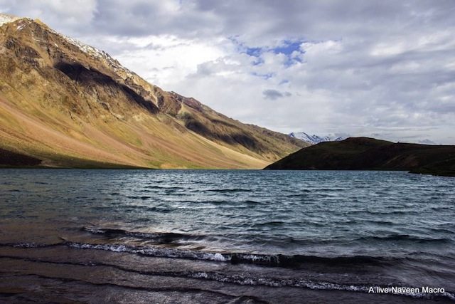 pics-of-waves-at-chandratal