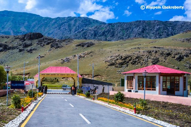 Vijay Path inside the Memorial