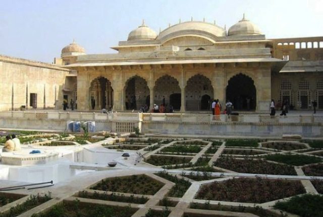 8.sheesh-mahal at Amer Palace