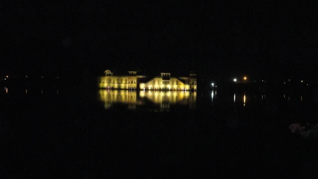 Glittering Jal Mahal in Mansagar Lake