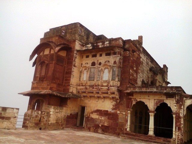 Palaces at fort