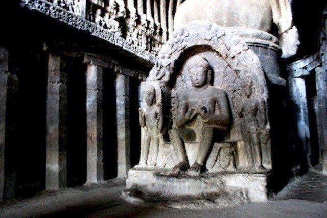 The Seated Buddha - Cave 10