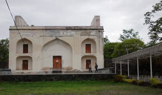 Cannons kept at the museum   