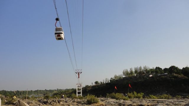 A good facility to see the fall from above