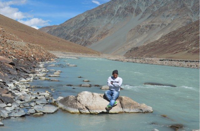  चन्द्रा के साथ एक क्लिक