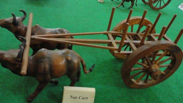 Acrobat’s cart