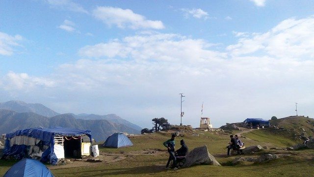 हिमाचल का अनमोल रत्न  ‘त्रिउण्ड’ : आकर्षक पर्वतारोहण क्षेत्र