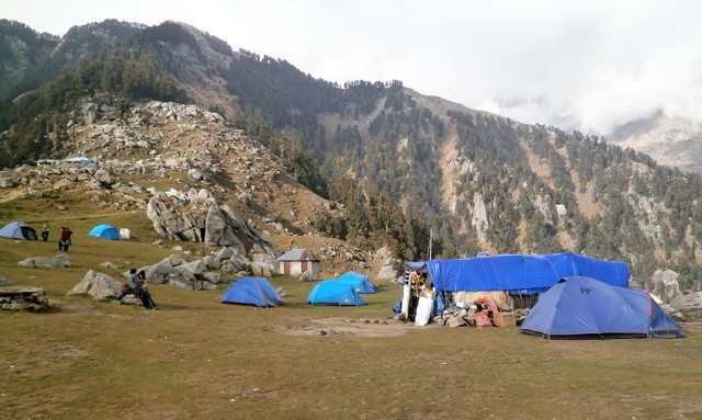 रिउण्ड शिखर का मनोहारी दृश्य