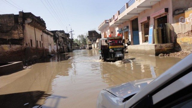 	water-marks on the shop