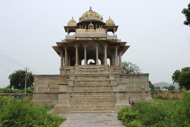 Chaurasi Khambon ki Chhatri